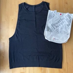 Black lululemon breeze by tank
